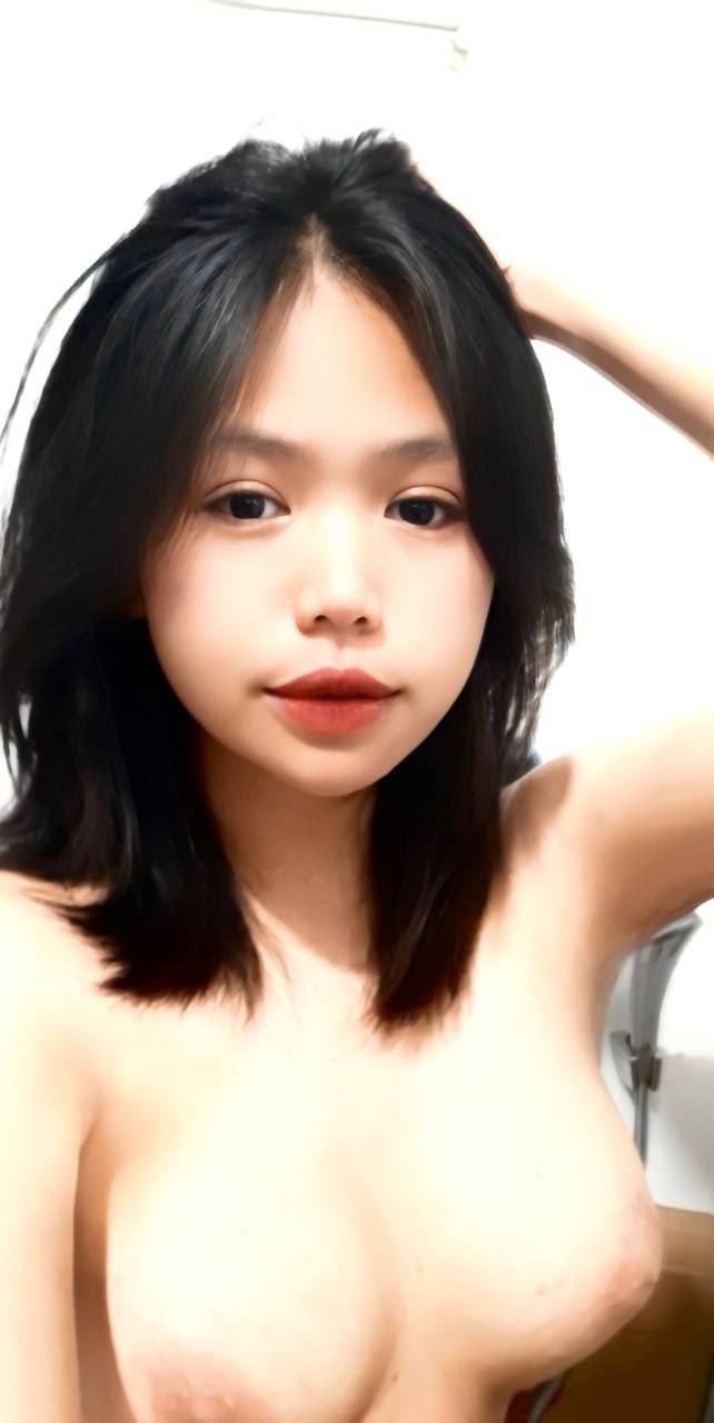 Thanh niên sử dụng chiếc đèn pin ma thuật để tha hồ quan hệ chị vợ yêu tương lai